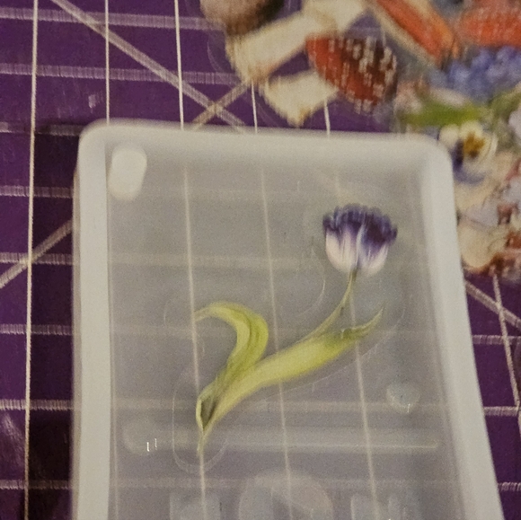 Custom Made Epoxy Spotify Keychain - Picture 4 of 8